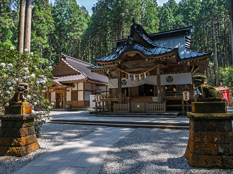 御岩神社